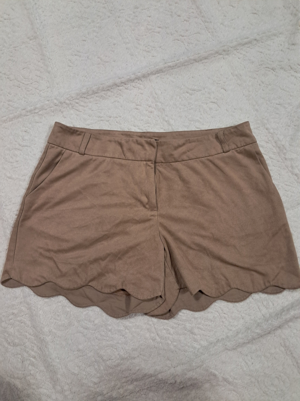 Maurices Scalloped Hem High Waist Shorts - Taupe